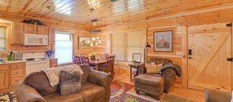 Secluded Retreat: Bbq, Lawn Games, & Fire Pit!