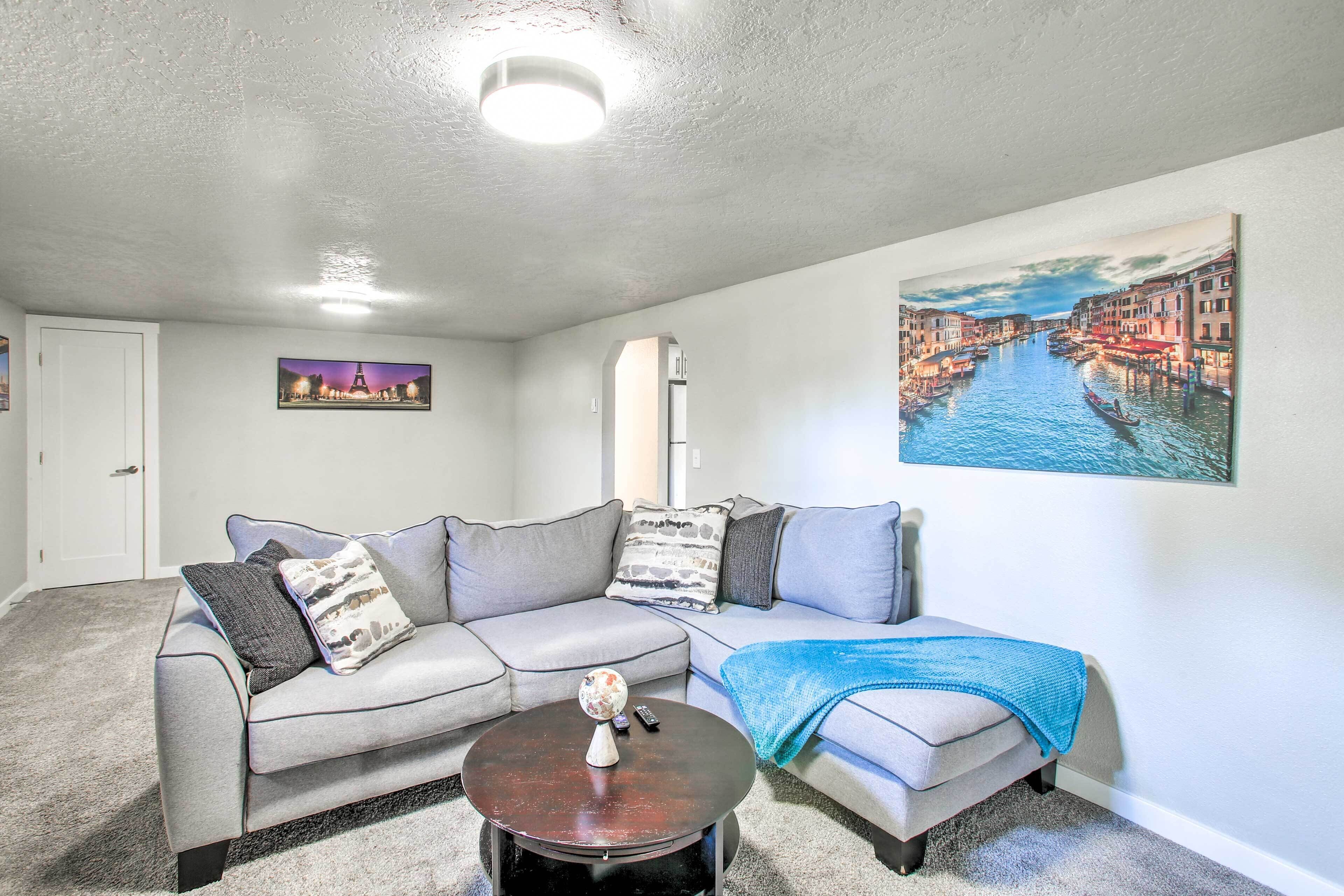 Quiet Apartment w/ Deck: Hiking, Lake & More!