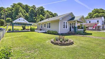 Cottage (2 Bedrooms) | Interior