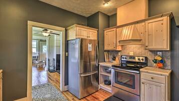 Cottage (2 Bedrooms) | Interior
