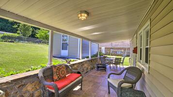 Cottage (2 Bedrooms) | Interior