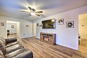 House (4 Bedrooms) | Interior - North Fork Vacation Rental: 28 Mi to Yosemite (North Fork)