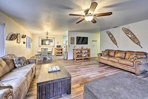 House (4 Bedrooms) | Interior