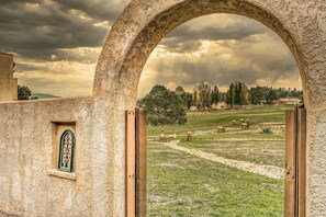 Apartment (3 Bedrooms) | Interior - 'villa Con Vista' w/ Putting Green & Hot Tub! (Ruidoso)