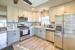 Microwave, oven, stovetop, dishwasher