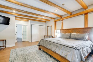 House (6 Bedrooms) | Interior - Luxury Keystone Cabin w/ Hot Tub, 1 Mi to Lifts! (Keystone)