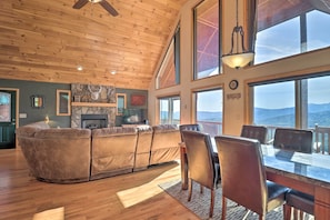 House (3 Bedrooms) | Interior - Unparalleled Mountain Views: Spacious Cabin in NC! (Murphy)