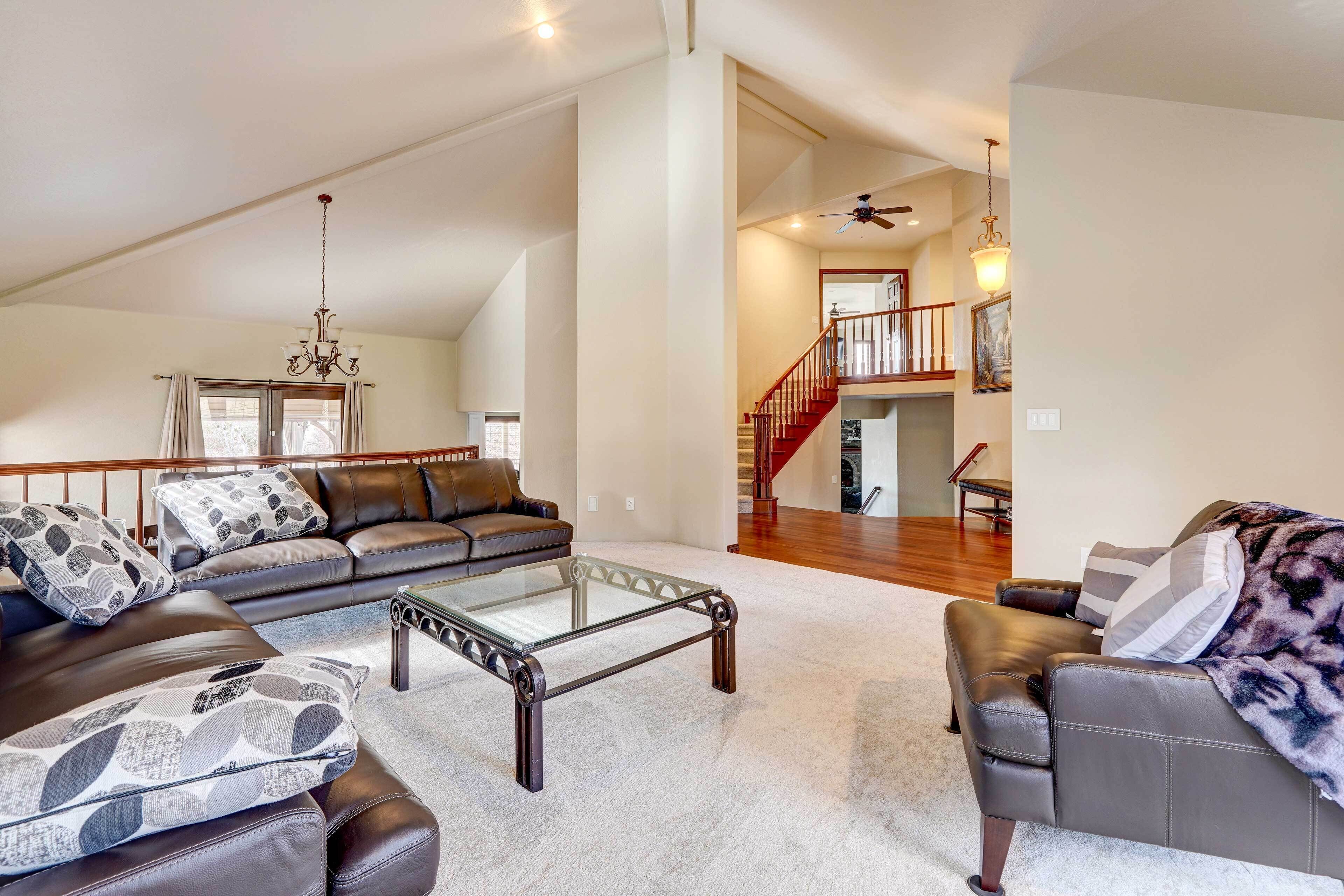 Chic Medford Retreat - Outdoor Pool & Sauna!