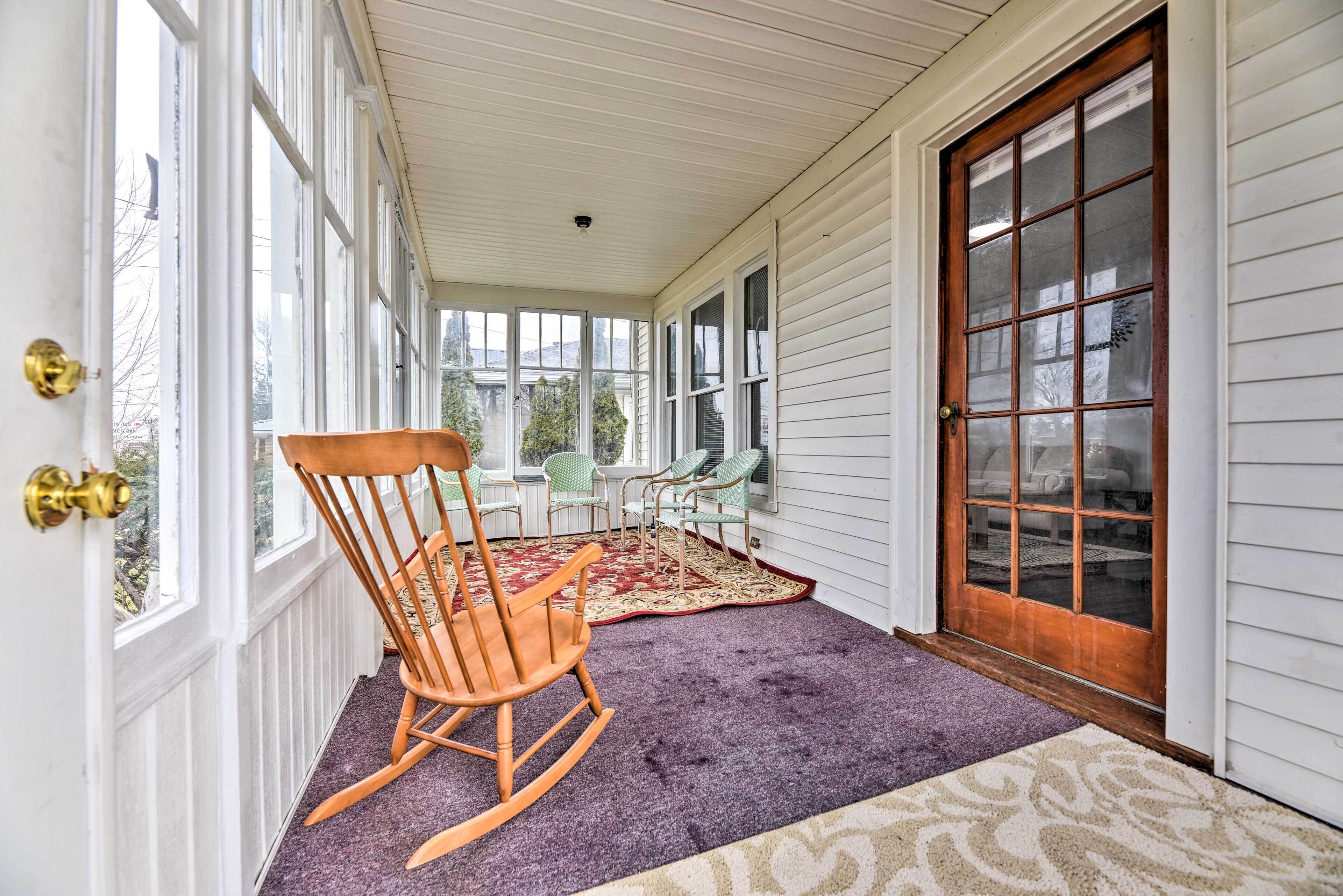 Buffalo Vacation Rental w/ Screened Porch
