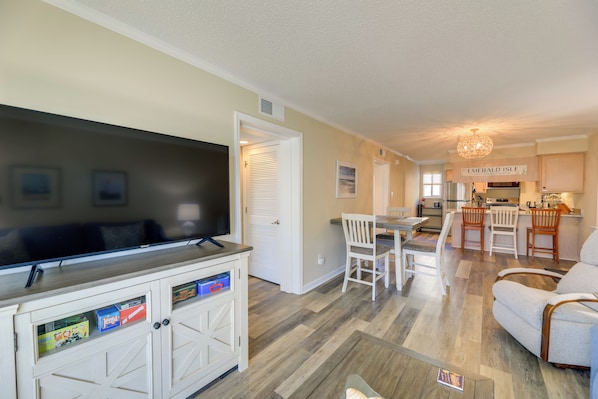 Apartment (2 Bedrooms) | Interior - Emerald Isle Vacation Rental w/ Resort Pool! (Emerald Isle)