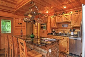 House (3 Bedrooms) | Interior - Hot Tub & Outdoor Kitchen: Smoky Mountain Cabin (Sevierville)
