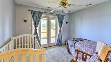 House (5 Bedrooms) | Interior