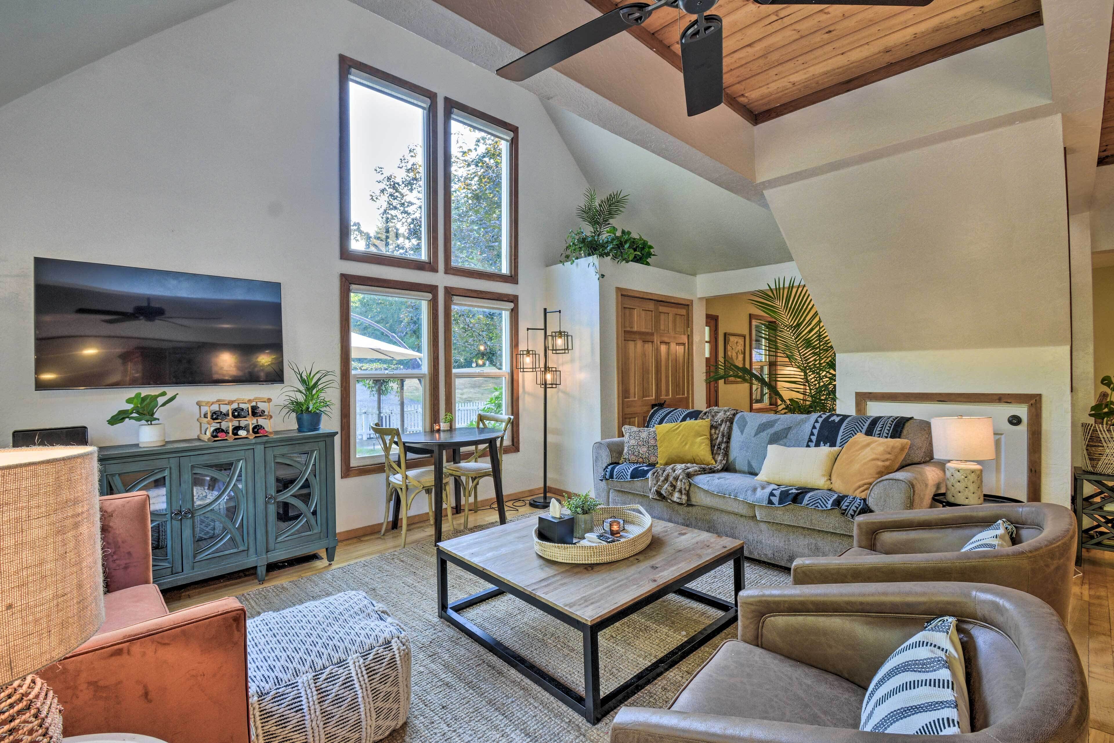 House (4 Bedrooms) | Interior