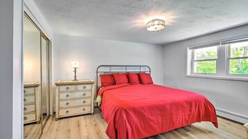 House (6 Bedrooms) | Interior