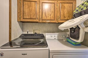 House (3 Bedrooms) | Bahagian dalam