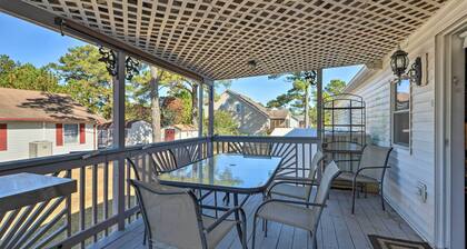 Quaint Chincoteague Island Hideaway w/ 2 Porches!