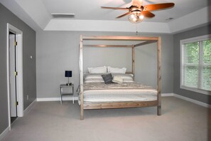 Interior - Bracey Home on Lake Gaston: Furnished 2-story Dock (Bracey)