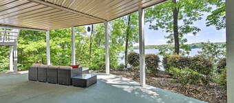 Bracey Home on Lake Gaston: Furnished 2-story Dock