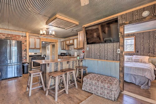 Rustic Retreat - Steps to Pomme De Terre Lake