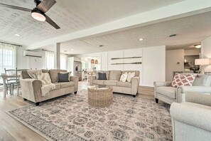 Cottage (4 Bedrooms) | Interior