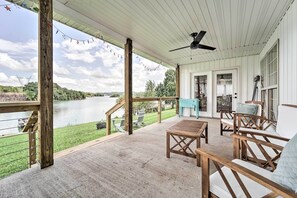 House (4 Bedrooms) | Interior - Cherokee Lake Home w/ Private Dock & Patio! (Mooresburg)