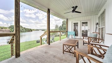 Cottage (4 Bedrooms) | Front of property