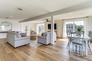 Maison (4 Bedrooms) | Intérieur