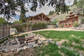 House (3 Bedrooms) | Interior - Historic Helena Retreat - Near Dtwn & Mt Helena! (Helena)