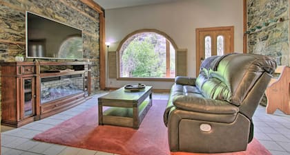 Historic Helena Retreat - Near Dtwn & Mt Helena!