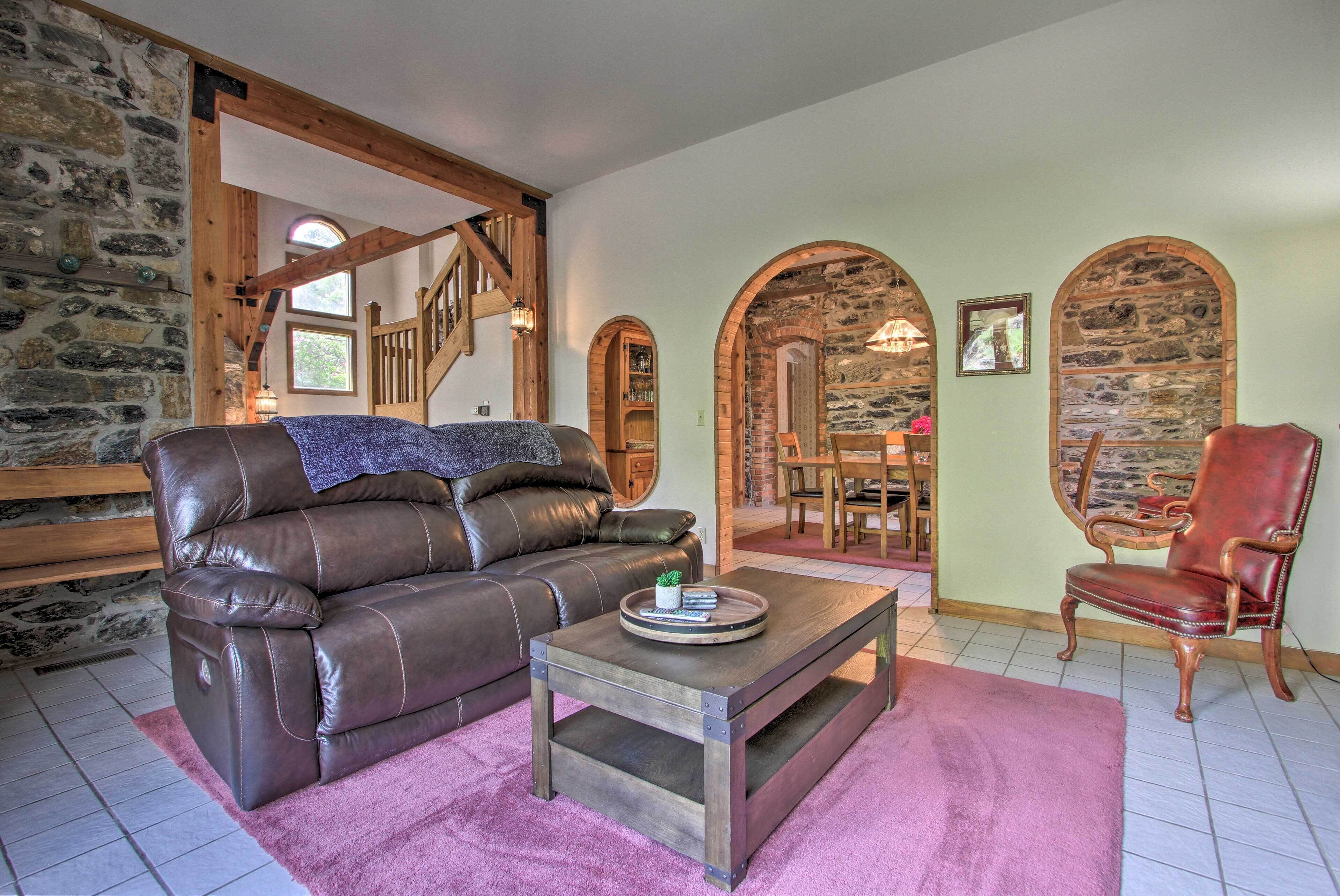 House (3 Bedrooms) | Interior