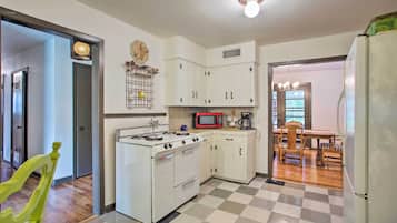 Rumah (4 Bedrooms) | Interior