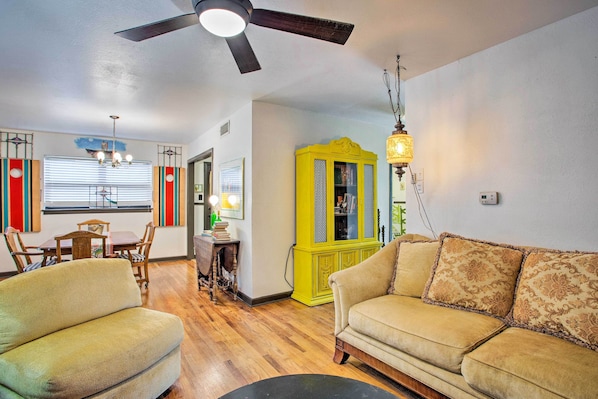 House (4 Bedrooms) | Interior - Pet-friendly River District Home w/ Fenced Yard (Fort Worth)