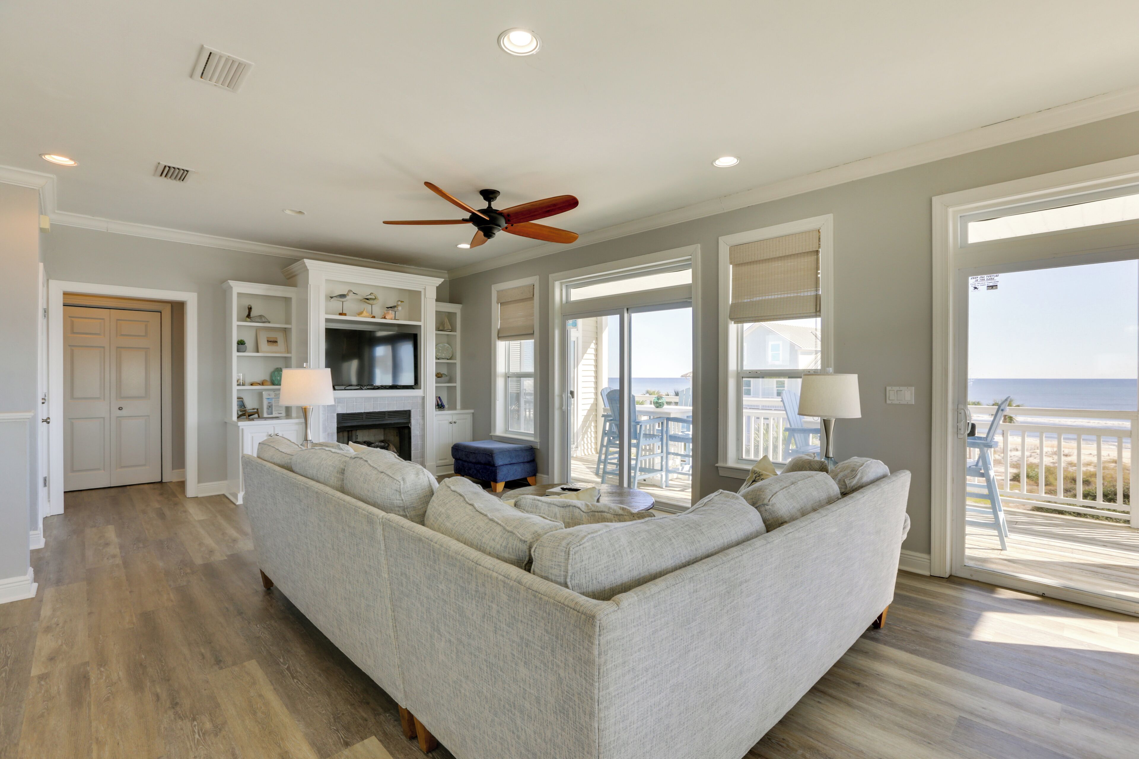 House (5 Bedrooms) | Interior