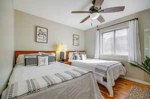Apartment (3 Bedrooms) | Interior - Lake of the Ozarks Vacation Condo w/ Lake View (Lake Ozark)