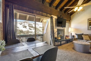 Interior - Townhome w/ Mtn View - Walk to Brian Head Lifts! (Brian Head)