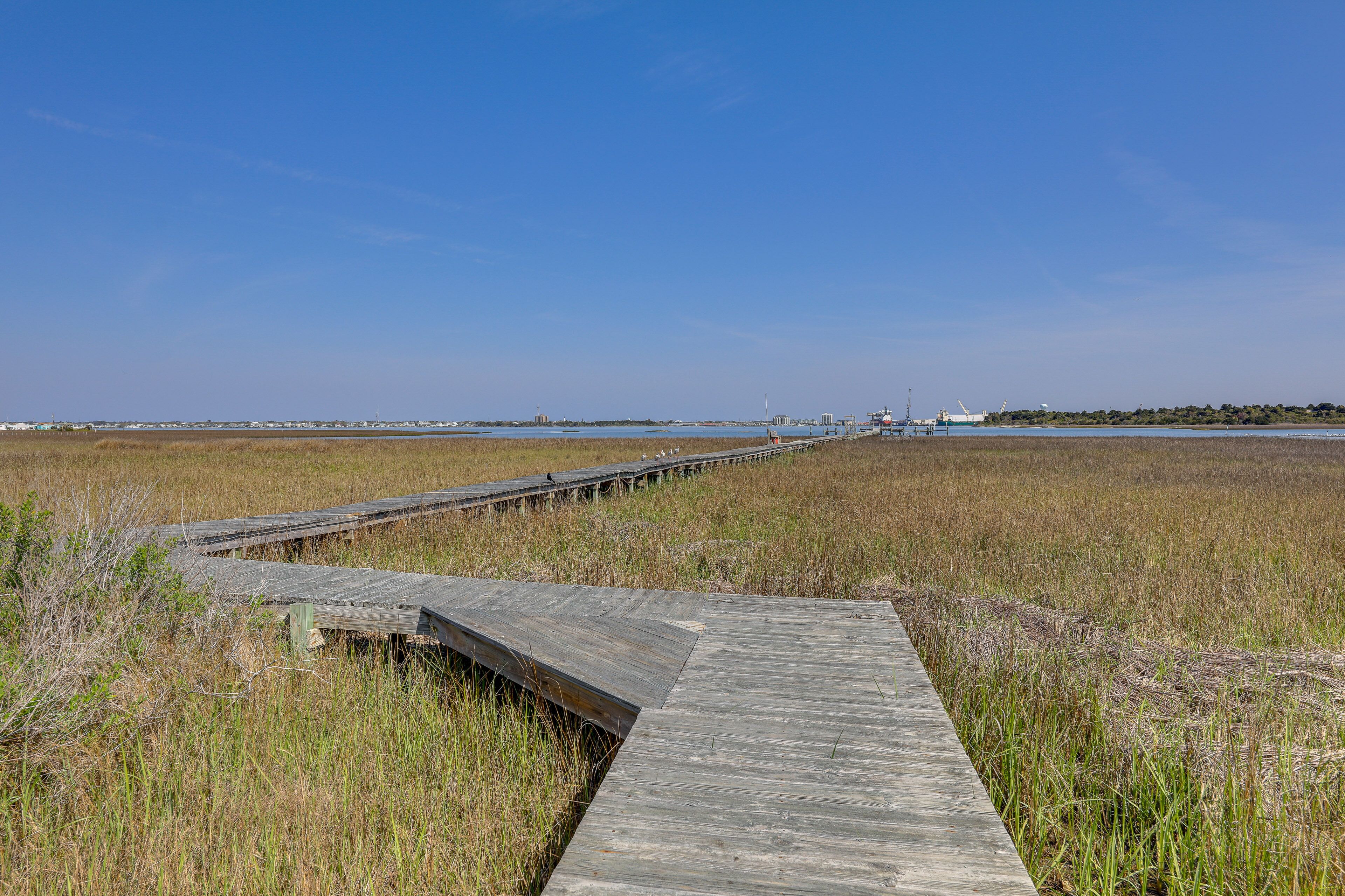 Atlantic Beach Home By Fort Macon State Park