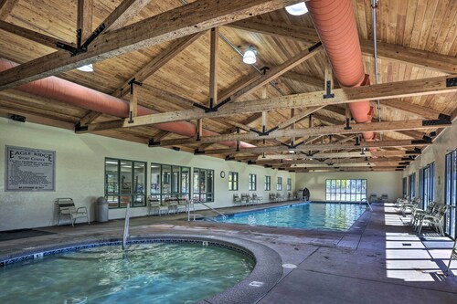 Charming Redmond Townhome w/ Resort Amenities