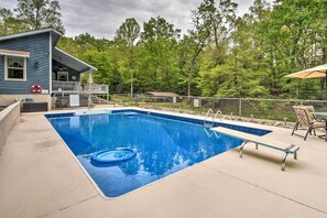 House (3 Bedrooms) | Interior - Hot Tub, Fire Pit: Family-friendly Murphy Home (Murphy)