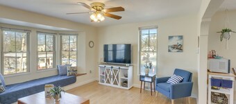 Delafield Vacation Rental Near Lakes & Parks!