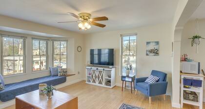 Delafield Vacation Rental Near Lakes & Parks!