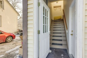 Apartment (1 Bedroom) | Interior - Delafield Vacation Rental Near Lakes & Parks! (Delafield)