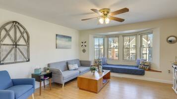 Apartment (1 Bedroom) | Interior