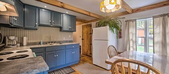 Remote 1901 Studio Cabin w/ Loft - Pets Allowed!