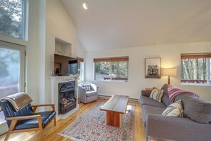 Casa (2 Bedrooms) | Interior