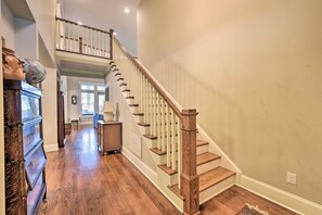 House (4 Bedrooms) | Interior - 2 Mi to Dtwn: Home in Noda District Near Unc! (Charlotte)