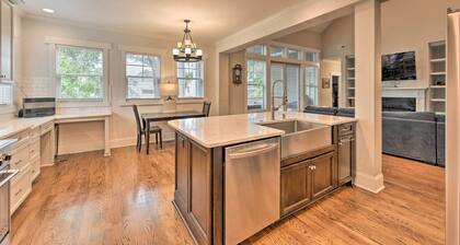 2 Mi to Dtwn: Home in Noda District Near Unc!