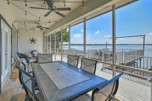 House (4 Bedrooms) | Interior - Lavish Lake House, Near Vineyards + Marinas! (Granbury)