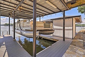 하우스 (4 Bedrooms) |   내부