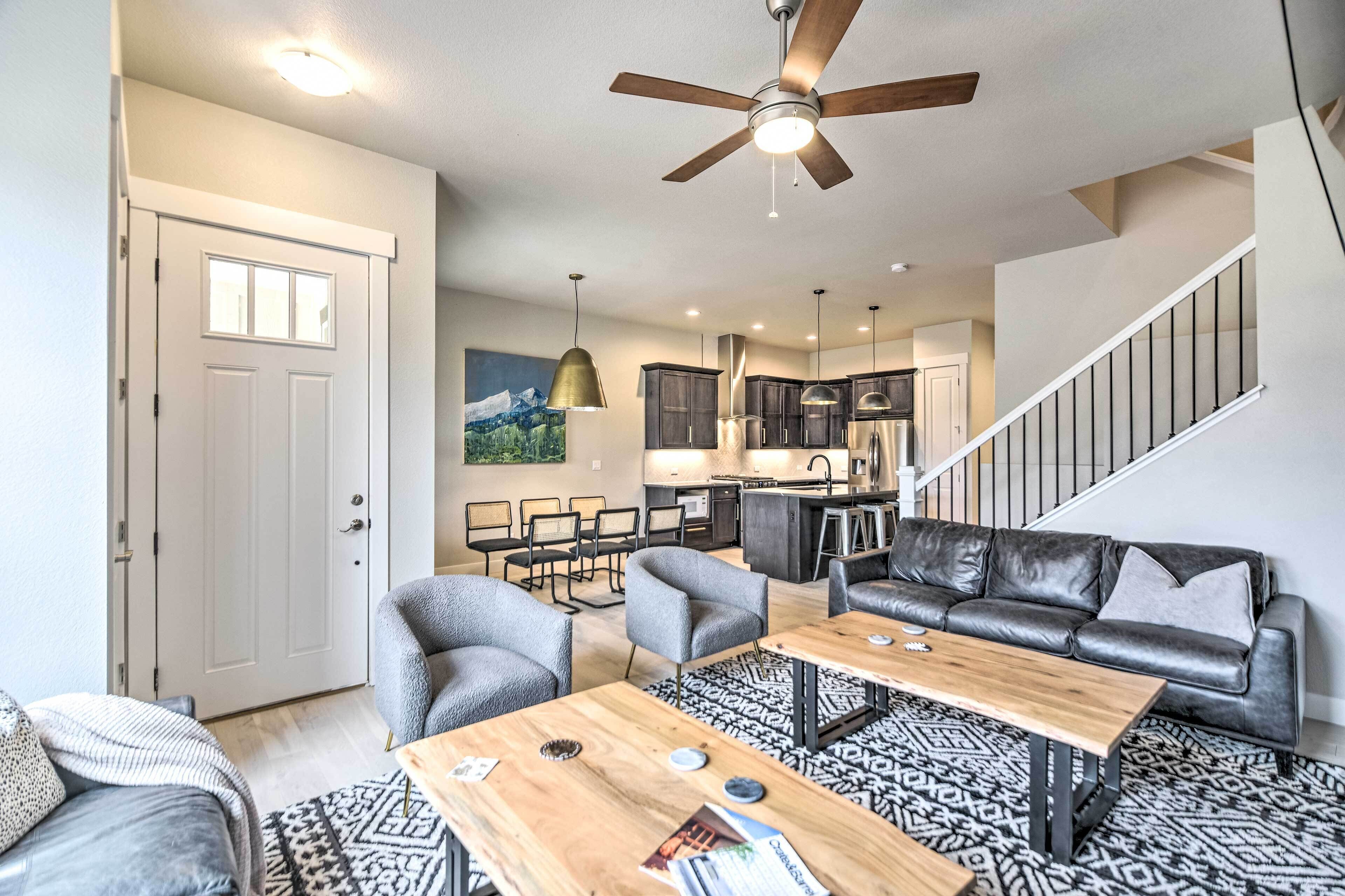 Idyllic Berthoud Retreat ~ 5 Mi to Loveland!