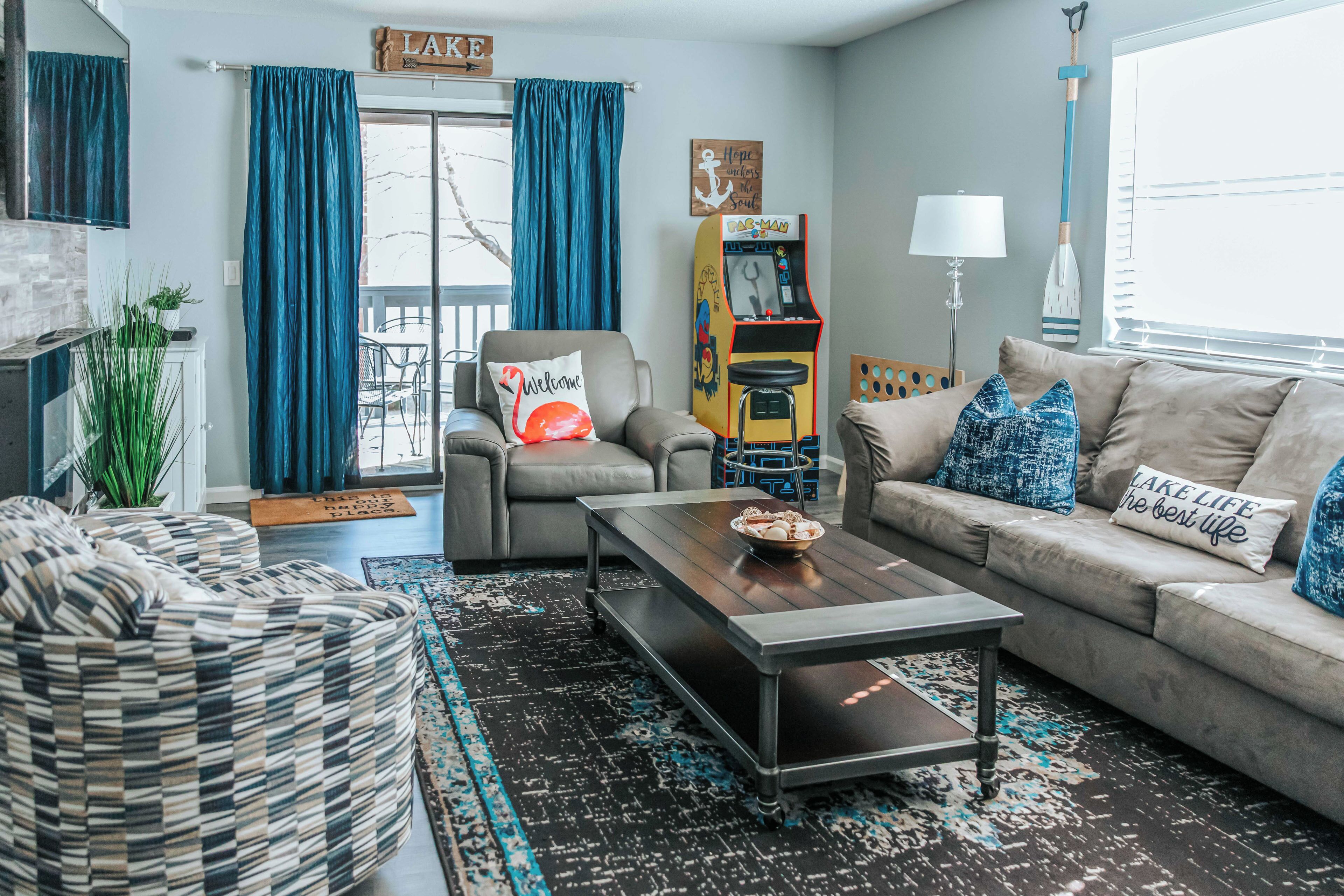 Apartment (2 Bedrooms) | Front of property